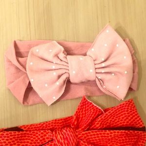 Baby Bling bow color mauve with white dots